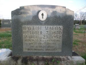 Uncle Dave Macon Tombstone