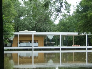 Farnsworth House Flooding in 2007