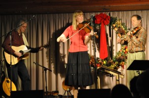 IMT Holiday Concert with Robin Bullock and Friends