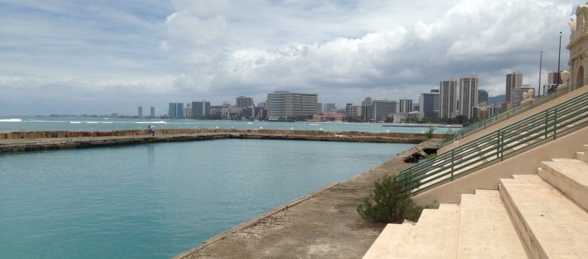 Natatorium and Waikiki Beach
