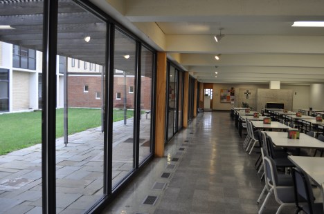 Interplay of Exterior and Interior at the University of Mary