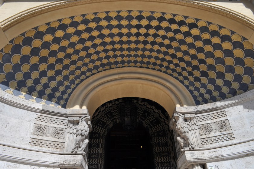 Coppede Quarter Detail