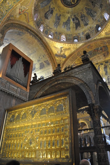 Detail from the apse at the Basilica di San Marco